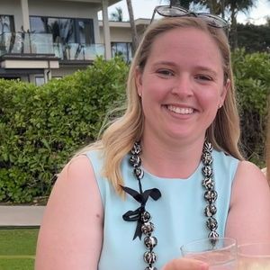 Meet your Posher, Catherine